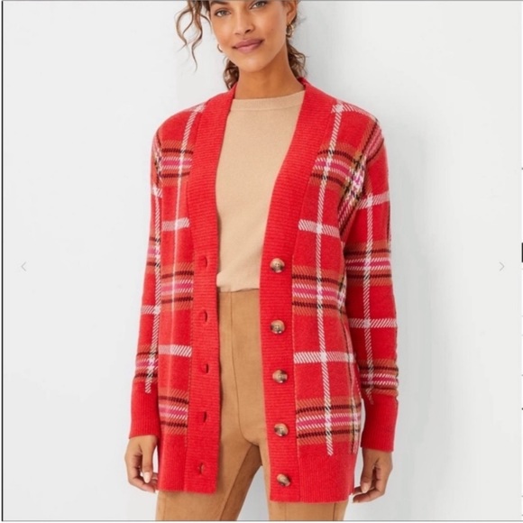 NEW Ann Taylor Plaid Jacquard Boyfriend Cardigan - Picture 4 of 5